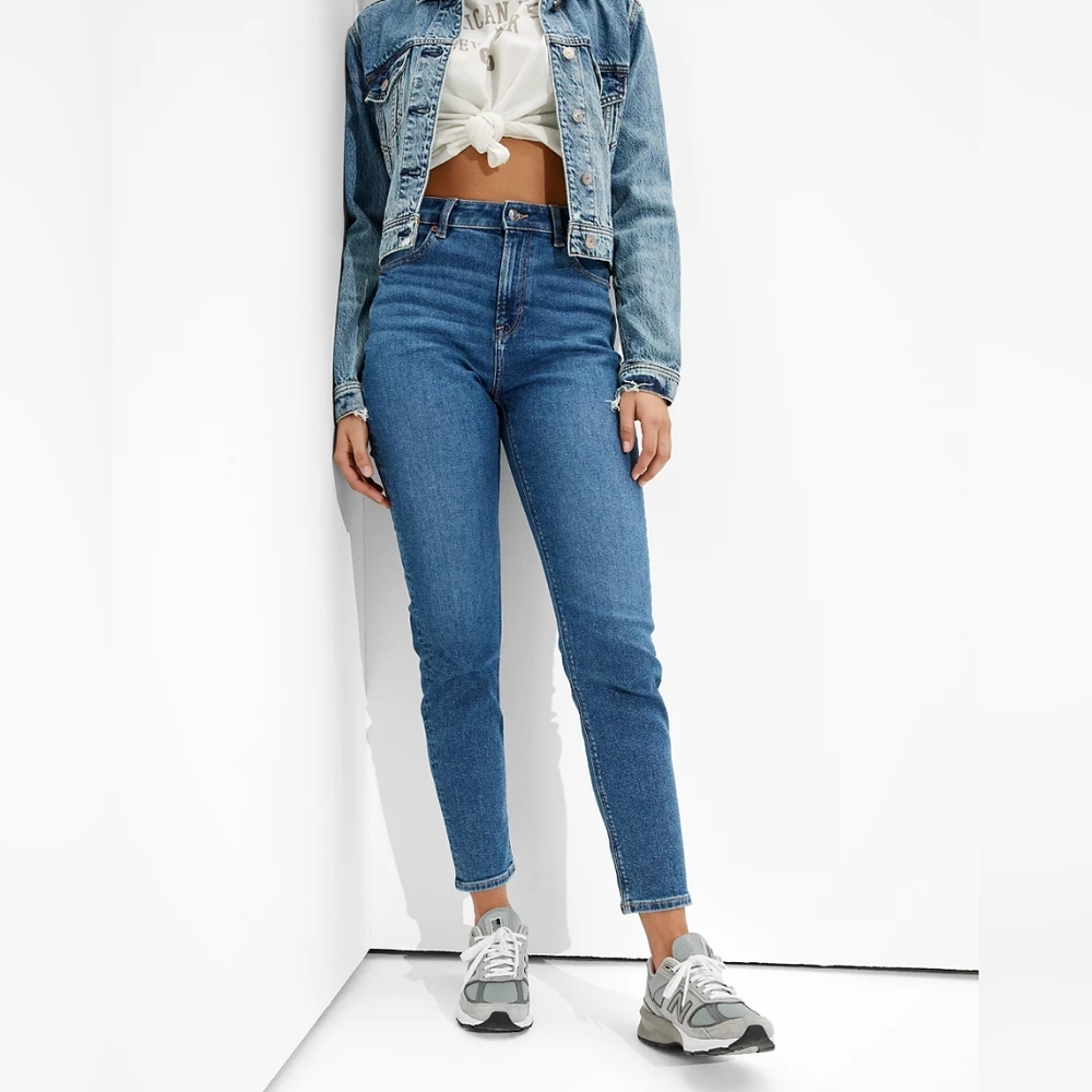 American Eagle Mom Stretch Jean